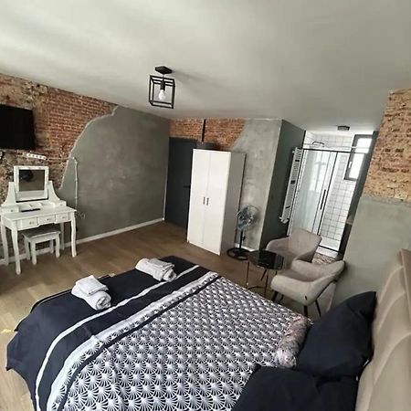 Cosy Room In Antwerp City Εξωτερικό φωτογραφία