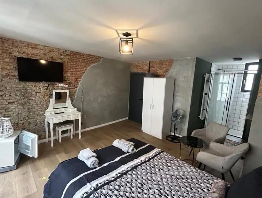Cosy Room In Antwerp City Εξωτερικό φωτογραφία